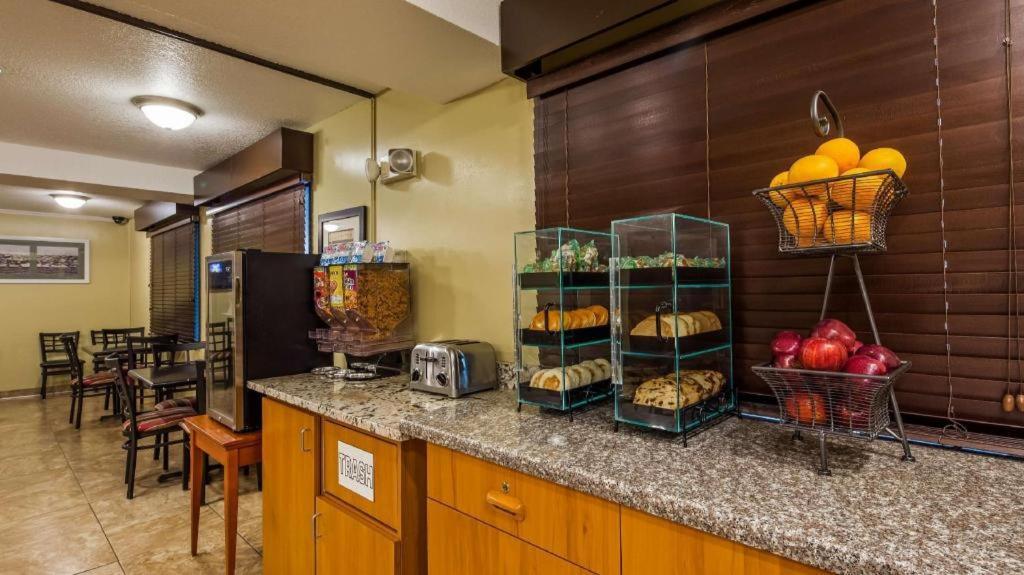 Ephrata Best Western Rama Inn מראה חיצוני תמונה